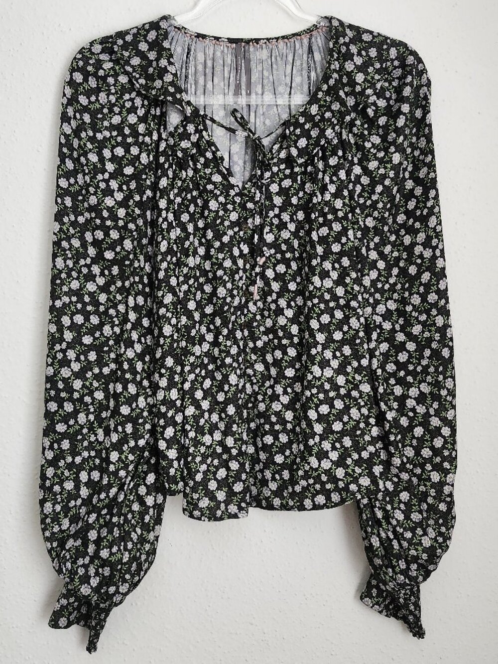 by ANTHROPOLOGIE Floral Prairie Cottagecore Button Front Blouse Medium P Boho